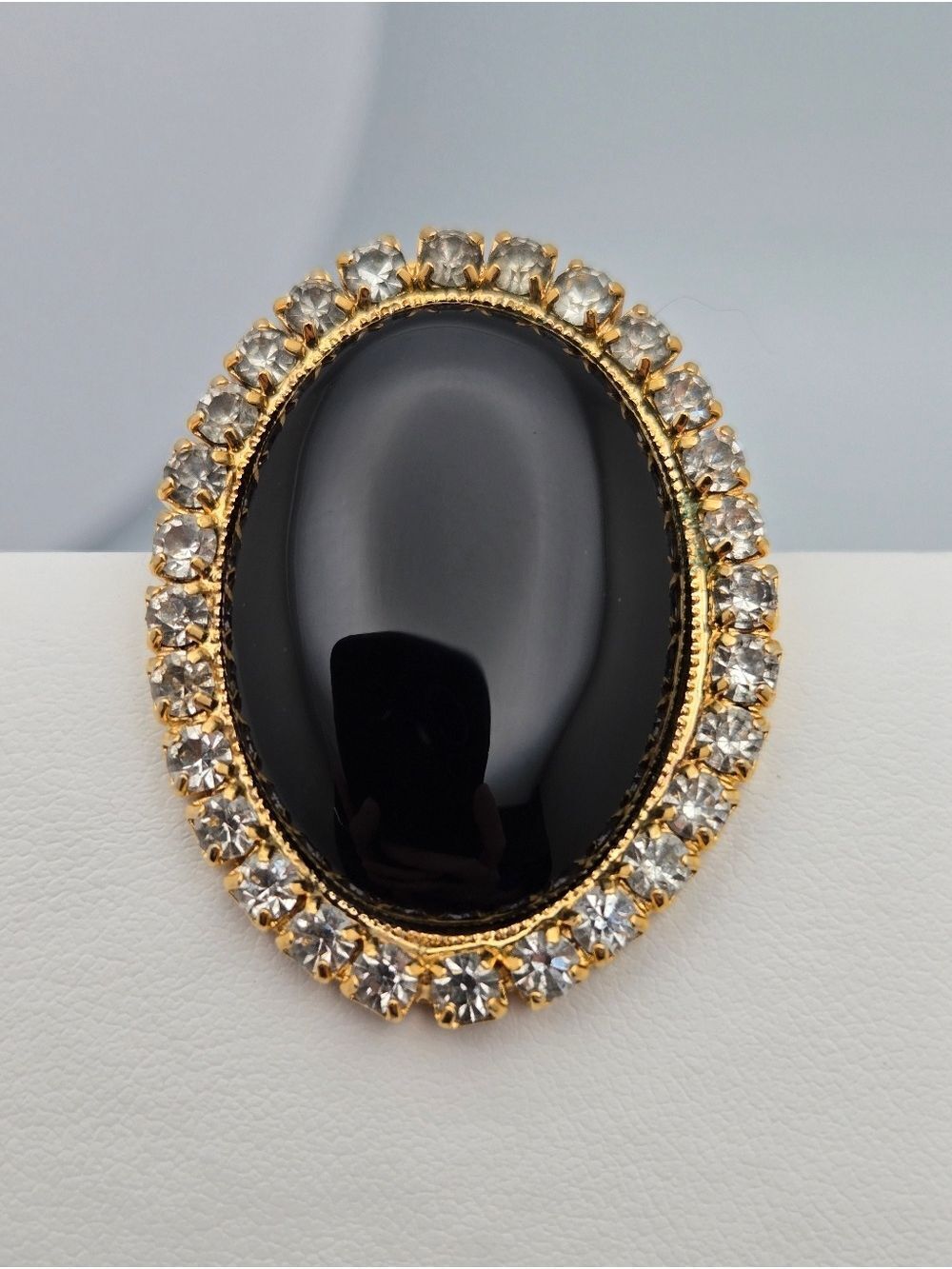 Black Faux Onyx Cabochon Brooch Gold Tone Oval Halo Classic Vintage Statement